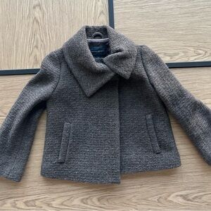 Banana Republic short wool coat. Size 0, dark brown.